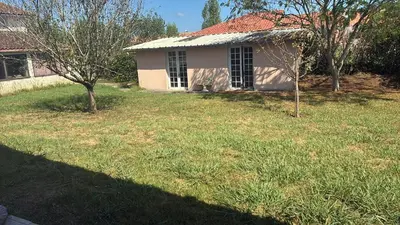 Jardin de l'établissement Maison de l amour