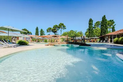 Piscine de l'établissement Appartement de type 2 cabine pour 4 personnes ou située à proximité