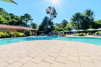 Piscine de l'établissement Appartement de type 2 cabine pour 4 personnes ou située à proximité