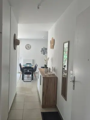 Plan de l'établissement Appartement neuf 6p centre de mios