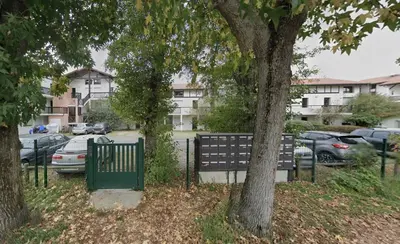 Jardin de l'établissement T2 near lake,pool,terrace