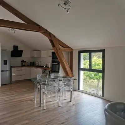 Cuisine ou kitchenette dans l'établissement Domaine du Prince