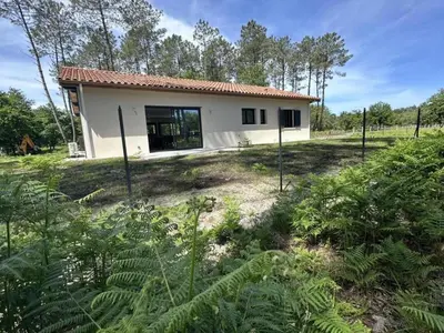 Jardin de l'établissement les resiniers