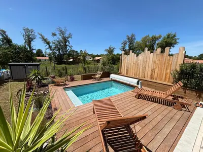 Piscine de l'établissement Villa 6 personnes avec piscine Moliets-et-Maa ou située à proximité