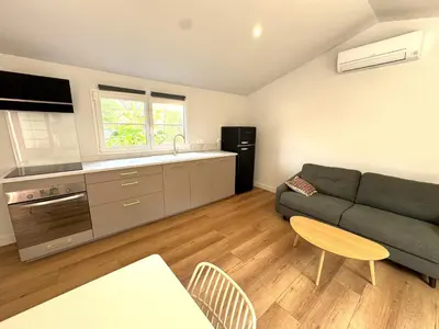 Télévision ou salle de divertissement dans l'établissement Maison Basco-Landaise proche port, 8 couchages, moderne et rénovée - FR-1-474-283
