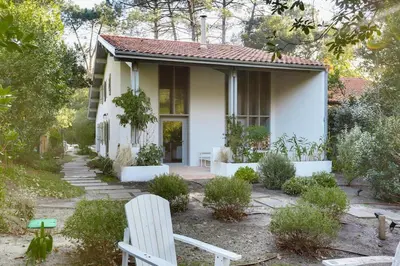 Jardin de l'établissement Villa in the pines with pool and AC