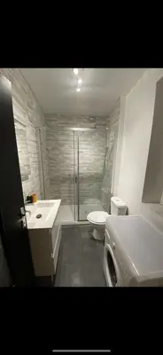 Salle de bains dans l'établissement Le cosy de Tom
