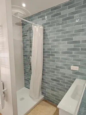 Salle de bains dans l'établissement Appartement entouré de verdure