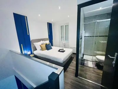 Salle de bains dans l'établissement Studio confortable centre-ville Mont de Marsan