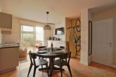 Plan de l'établissement Cocon 4 pers renovated 10 min from the beach.