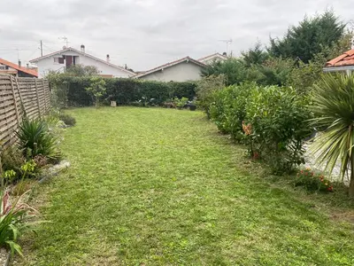 Jardin de l'établissement Casa Samana maison 4 chambres à Mont de Marsan