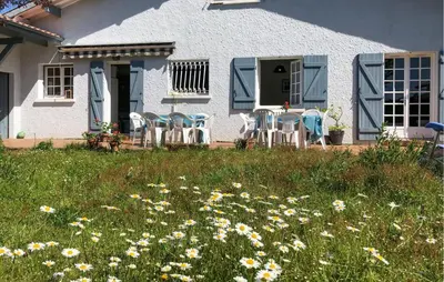 Jardin de l'établissement Belle Maison Landaise