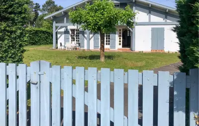 Jardin de l'établissement Belle Maison Landaise