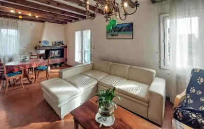 Coin salon dans l'établissement Maison Avec Piscine