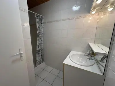 Salle de bains dans l'établissement Le gite de nogaro