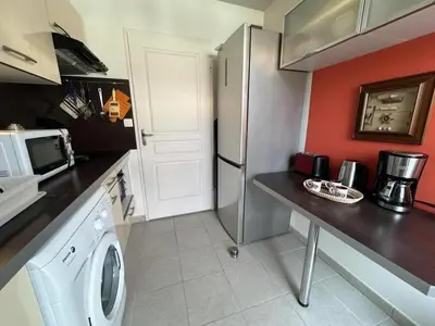 Cuisine ou kitchenette dans l'établissement Gite 11825