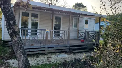 Bâtiment de le camping