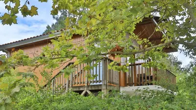 Jardin de l'établissement D Des Grands Lacs N94-2P4