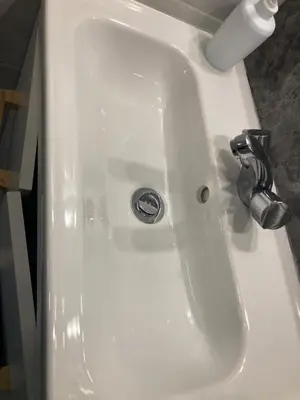 Salle de bains dans l'établissement Studio meublé 2 étoiles