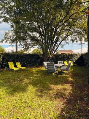 Jardin de l'établissement Escapade Gujanaise Jardin et Tout à Portée