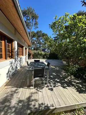 Jardin de l'établissement Le Refuge du Pyla