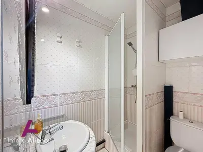 Salle de bains dans l'établissement T2 Soustons Plage 4 pers avec Loggia - FR-1-857-38