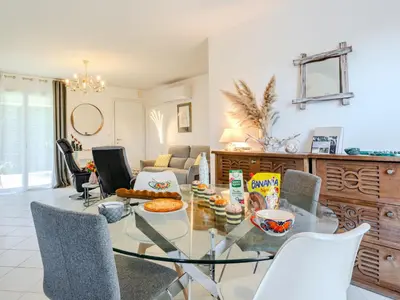 Boissons dans l'établissement Holiday Home Vaccine-2 by Interhome