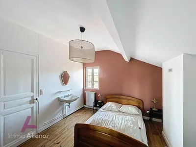 Un ou plusieurs lits dans un hébergement de l'établissement Villa spacieuse à Vieux-Boucau, 5 chambres, parking, animaux acceptés - FR-1-857-48
