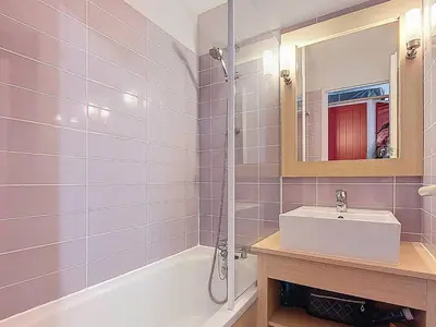 Salle de bains dans l'établissement Studio cabine proche golf et océan avec wifi et parking sécurisé - FR-1-857-57