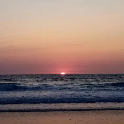 Lever ou coucher de soleil vu de la maison de vacances ou à proximité