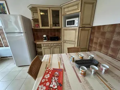 Cuisine ou kitchenette dans l'établissement Niarella