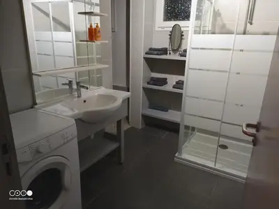 Salle de bains dans l'établissement Castorette, au calme, petit déjeuner compris
