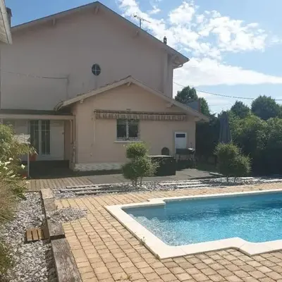 Ateka Maison et 2 appartements 9 chambres piscine