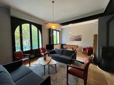 Coin salon dans l'établissement Villa Artémis - 50m de la plage - 10 personnes