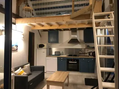 Cuisine ou kitchenette dans l'établissement Studio de Loulou