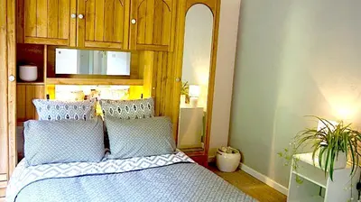 Un ou plusieurs lits dans un hébergement de l'établissement Belle maison de vacances indépendante, piscine et jardin privatifs & clôturés 30 minutes au sud Bordeaux