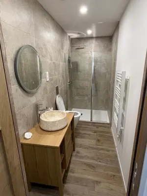 Salle de bains dans l'établissement Escapade Bien Être - Studio avec balnéothérapie
