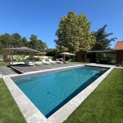 L'Arribera Villa luxe piscine foret Landes