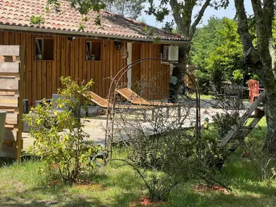 Jardin de l'établissement Airial landais