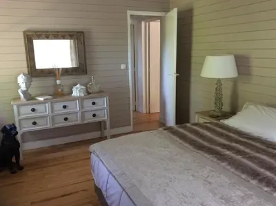 Un ou plusieurs lits dans un hébergement de l'établissement Villa Prestige 5 étoiles Piscine Biscarrosse Lac Golf