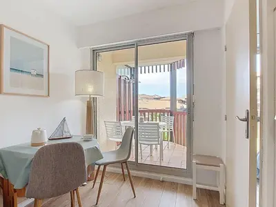 Balcon ou terrasse dans l'établissement Appartement T2 4 pers avec Parking à Vieux-Boucau - FR-1-857-67