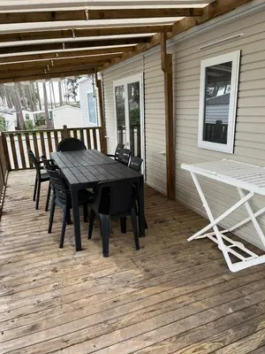 Balcon ou terrasse dans l'établissement MH 479 3 chambres et 2 salles de bain dans camping 4 étoiles