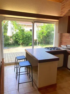 Plan de l'établissement Esprit Californie maison lumineuse avec jardin