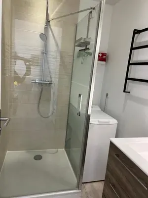 Salle de bains dans l'établissement Appartement Mimizan Plage
