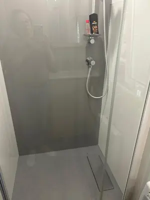 Salle de bains dans l'établissement Mobilhome 592