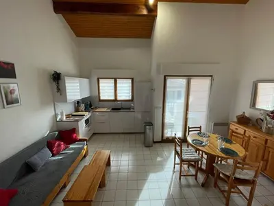 Coin salon dans l'établissement Appartement calme proche centre-ville - 4 pers. - FR-1-413-266