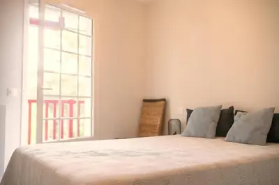 Un ou plusieurs lits dans un hébergement de l'établissement Grand appartement-lac-centre-hossegor