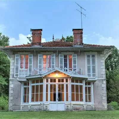 La Chaumière