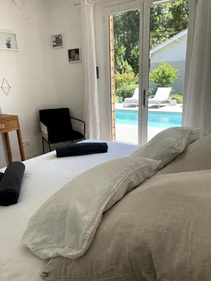 Un ou plusieurs lits dans un hébergement de l'établissement La tranquille marée , à 5 min des plages