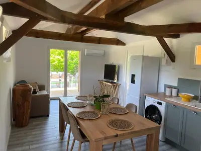 Cuisine ou kitchenette dans l'établissement Airial landais